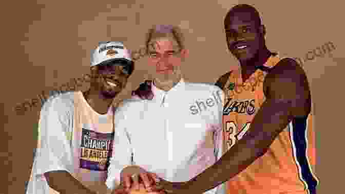 Kobe Bryant, Shaquille O'Neal, And Phil Jackson Pose For A Photo During Their Time With The Los Angeles Lakers. Three Ring Circus: Kobe Shaq Phil And The Crazy Years Of The Lakers Dynasty
